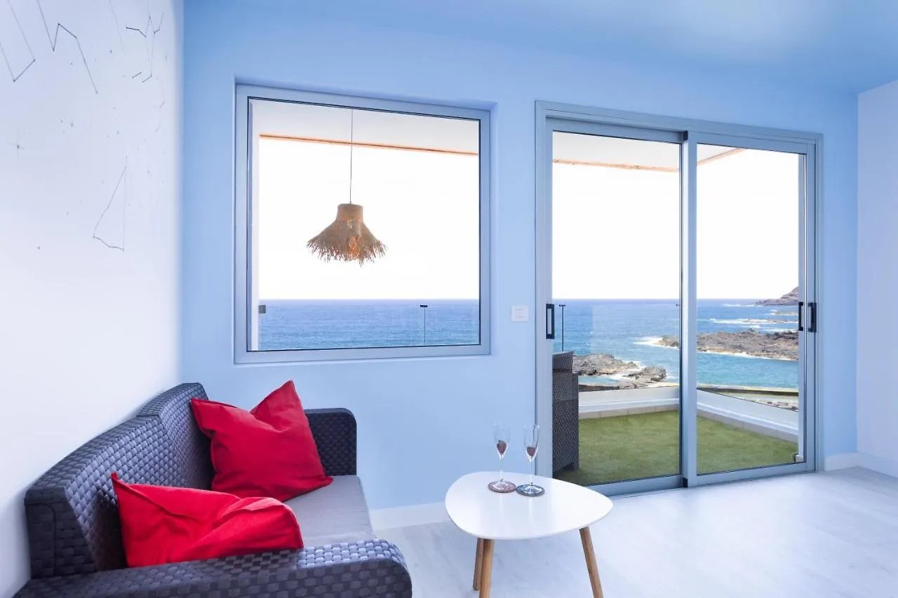 تاكورونتي Home2Book The Romantic Skyline Of Love شقة